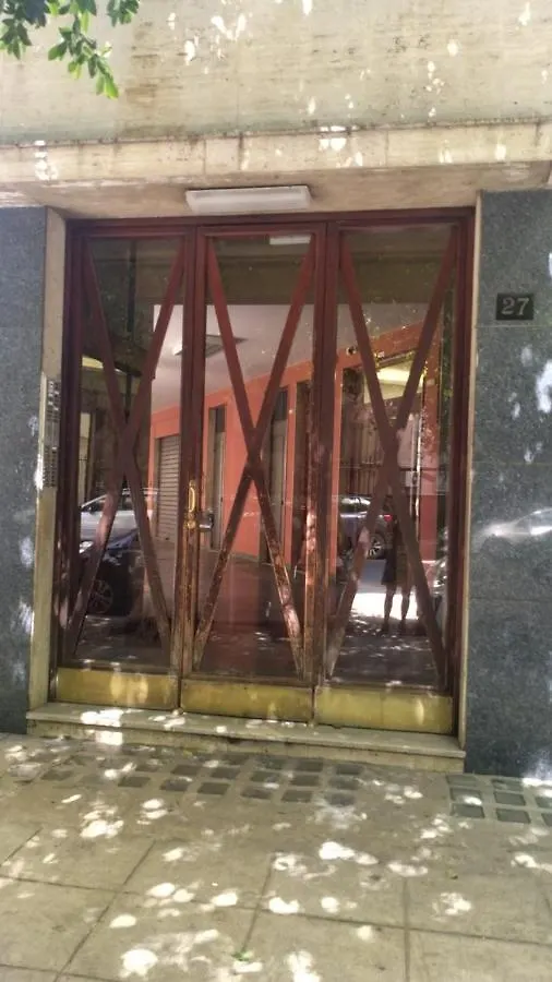 Hotel Camera silenziosa con bagno privato in centro città Palermo Affittacamere