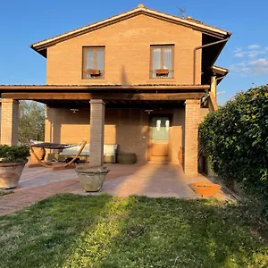  Bed & Breakfast La Toscanina Italia